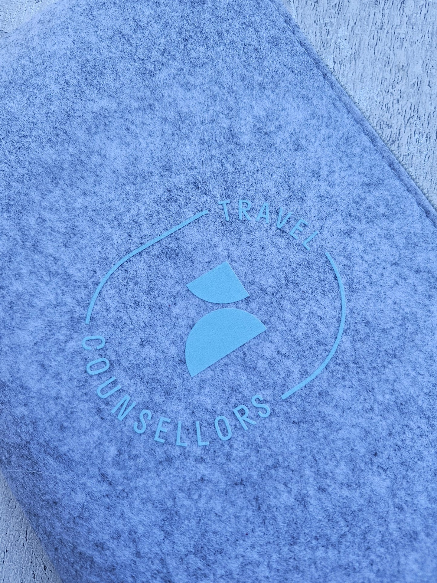 Zip Up Wallet Light Grey with Oval Logo in Bright Azure