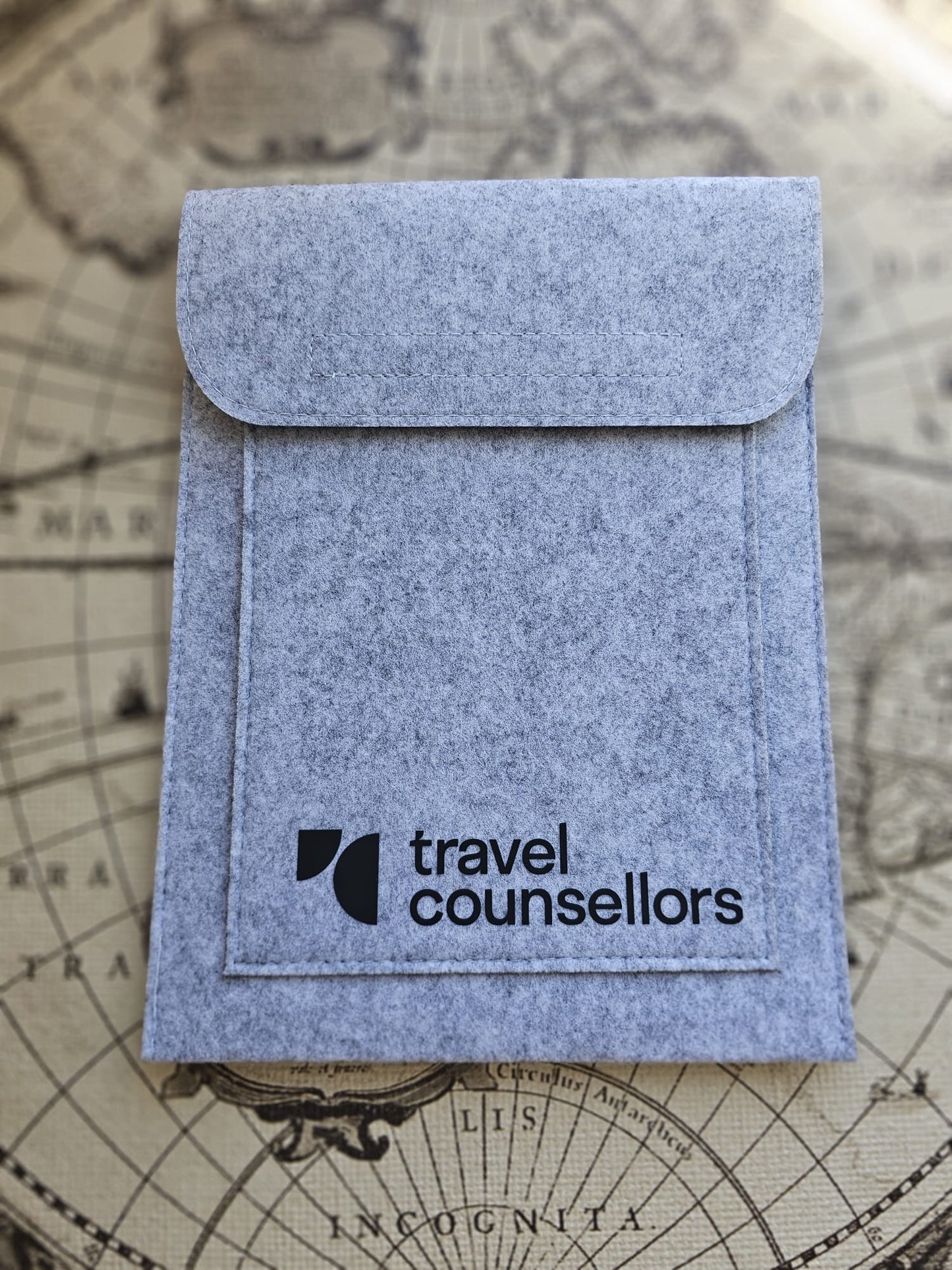 Double Pocket Light Grey with Primary Logo in Black