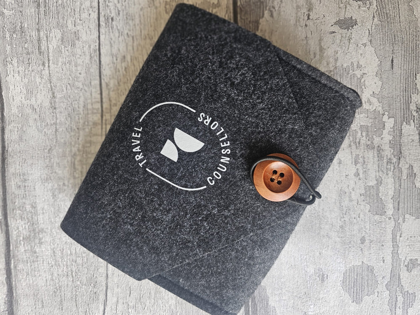 Felt Tech Storage Case Charcoal (Double Pocket with Button) Oval Logo