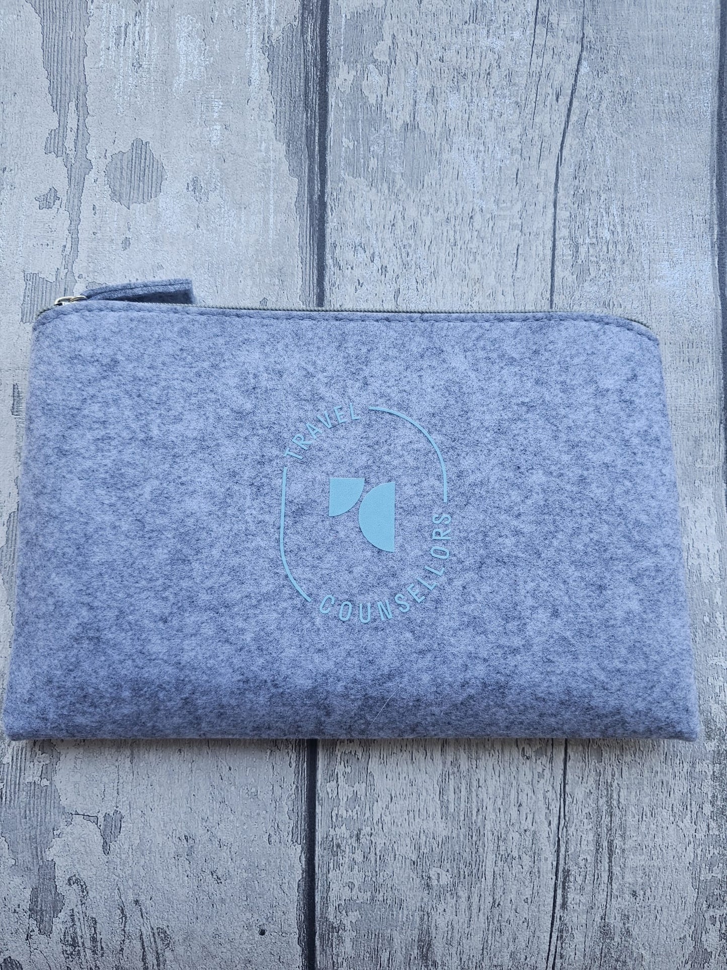Zip Up Wallet Light Grey with Oval Logo in Bright Azure