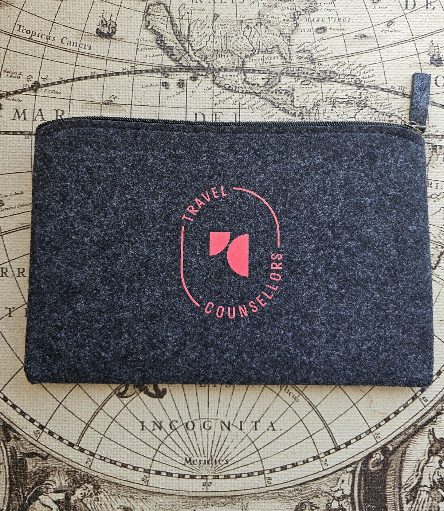 Zip Up Wallet Charcoal with Oval Logo in Bright Cherry