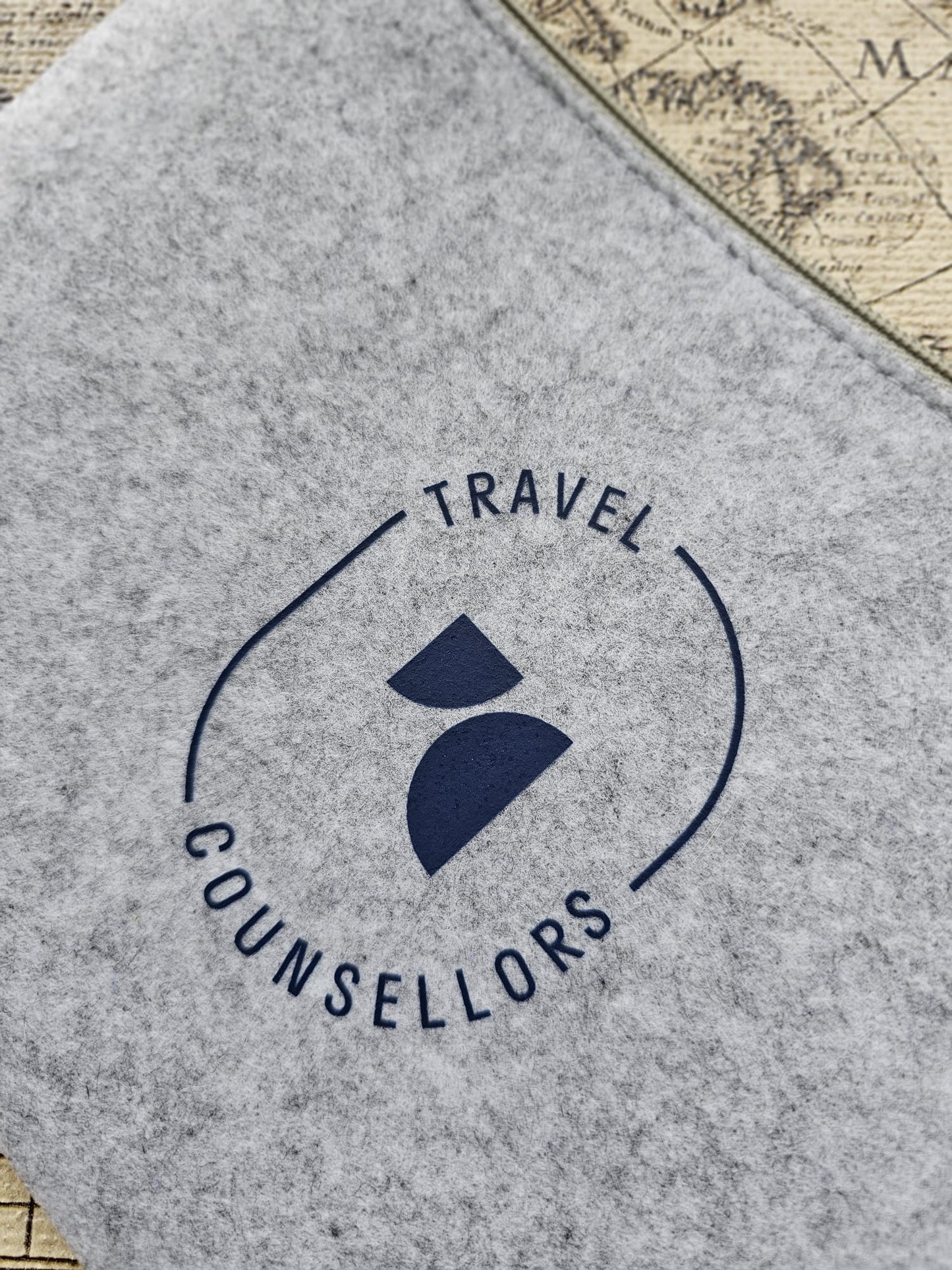 Zip Up Wallet Light Grey with Oval Logo in Dark Azure