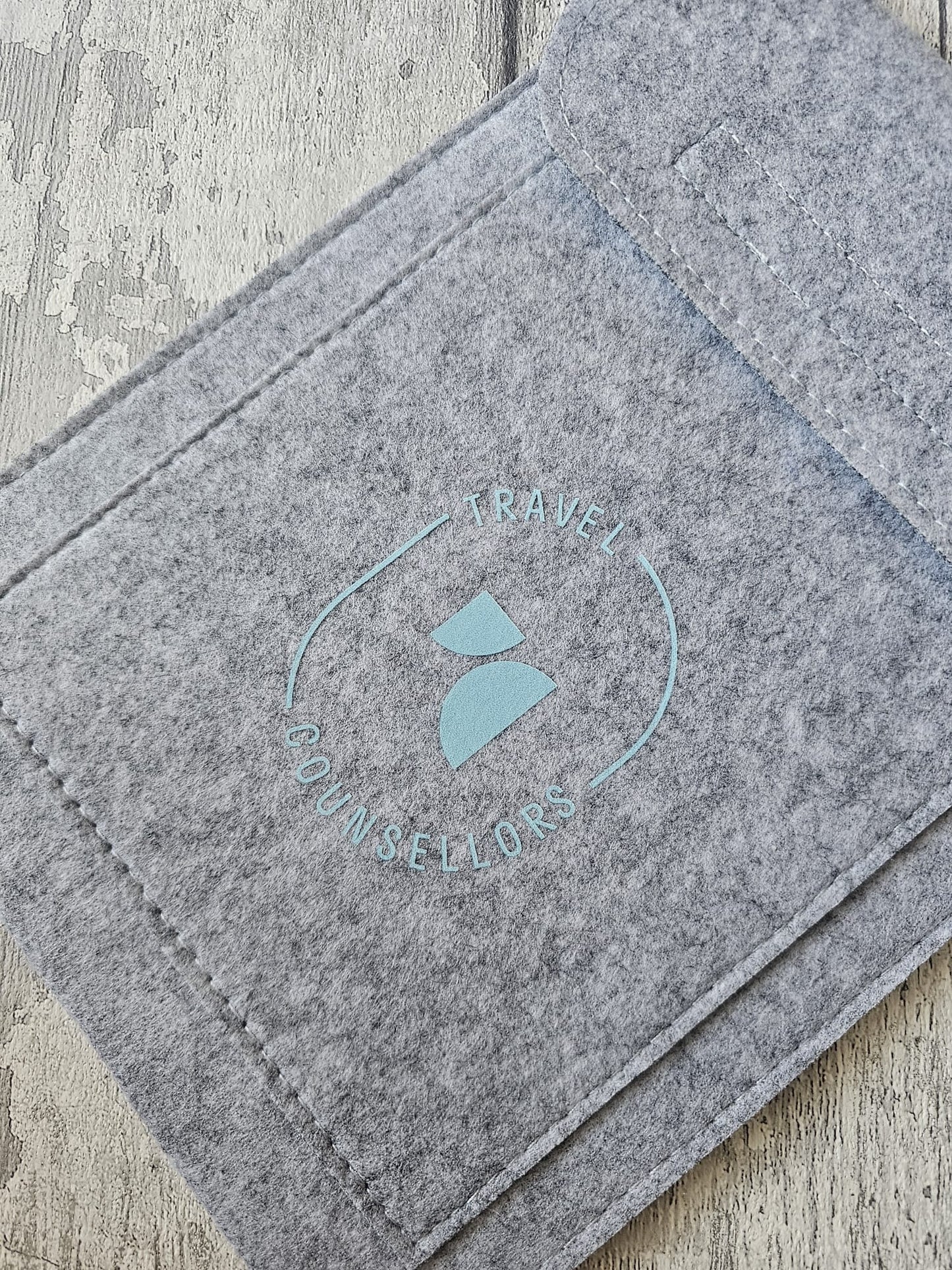 Double Pocket Light Grey with Oval Logo in Bright Azure